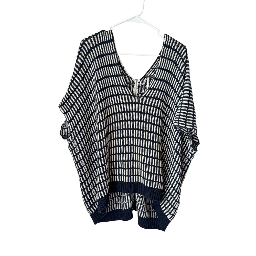 Free People Navy Blue Cream Geometric Knit Poncho Back Zip Sweater Medium
